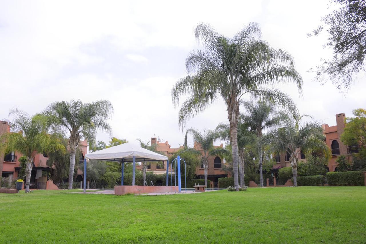 Capstay Riad Villa Residence Marrakesh Bagian luar foto