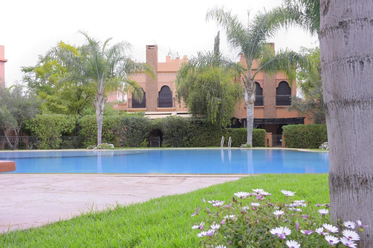 Capstay Riad Villa Residence Marrakesh Bagian luar foto
